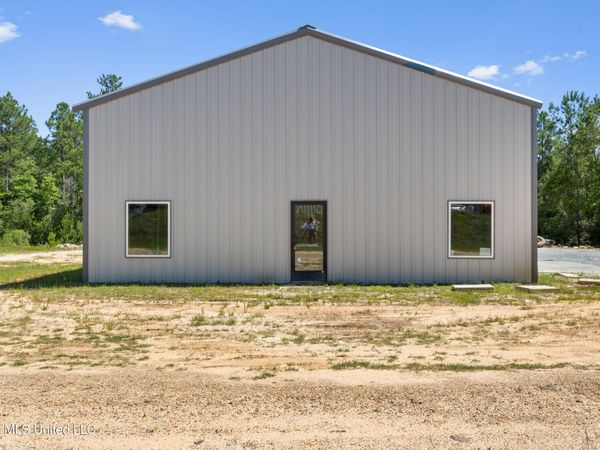35 S Park Drive, Perkinston, MS 39573