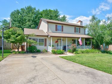 112 1/2 Applegrove Drive, Nicholasville, KY 40356