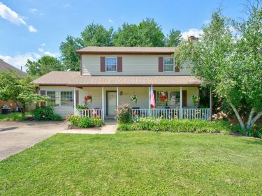 112 1/2 Applegrove Drive, Nicholasville, KY 40356