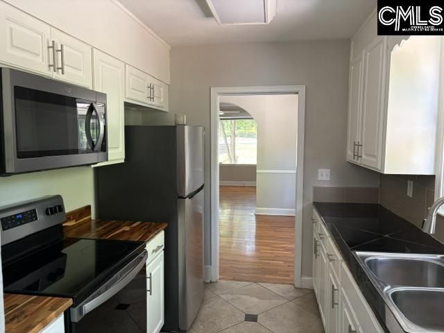 3025 Forest Drive  Photo 10