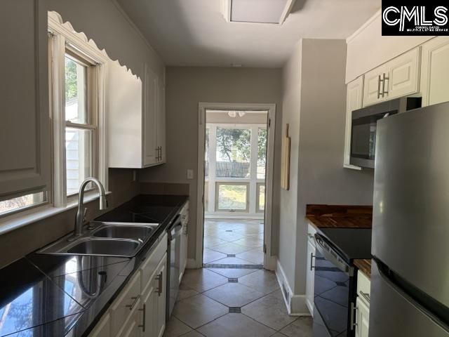 3025 Forest Drive  Photo 11