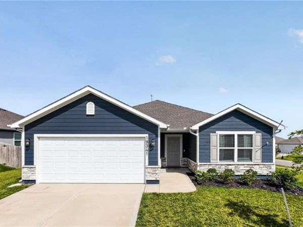 19341 Belford Street, Spring Hill, KS 66083