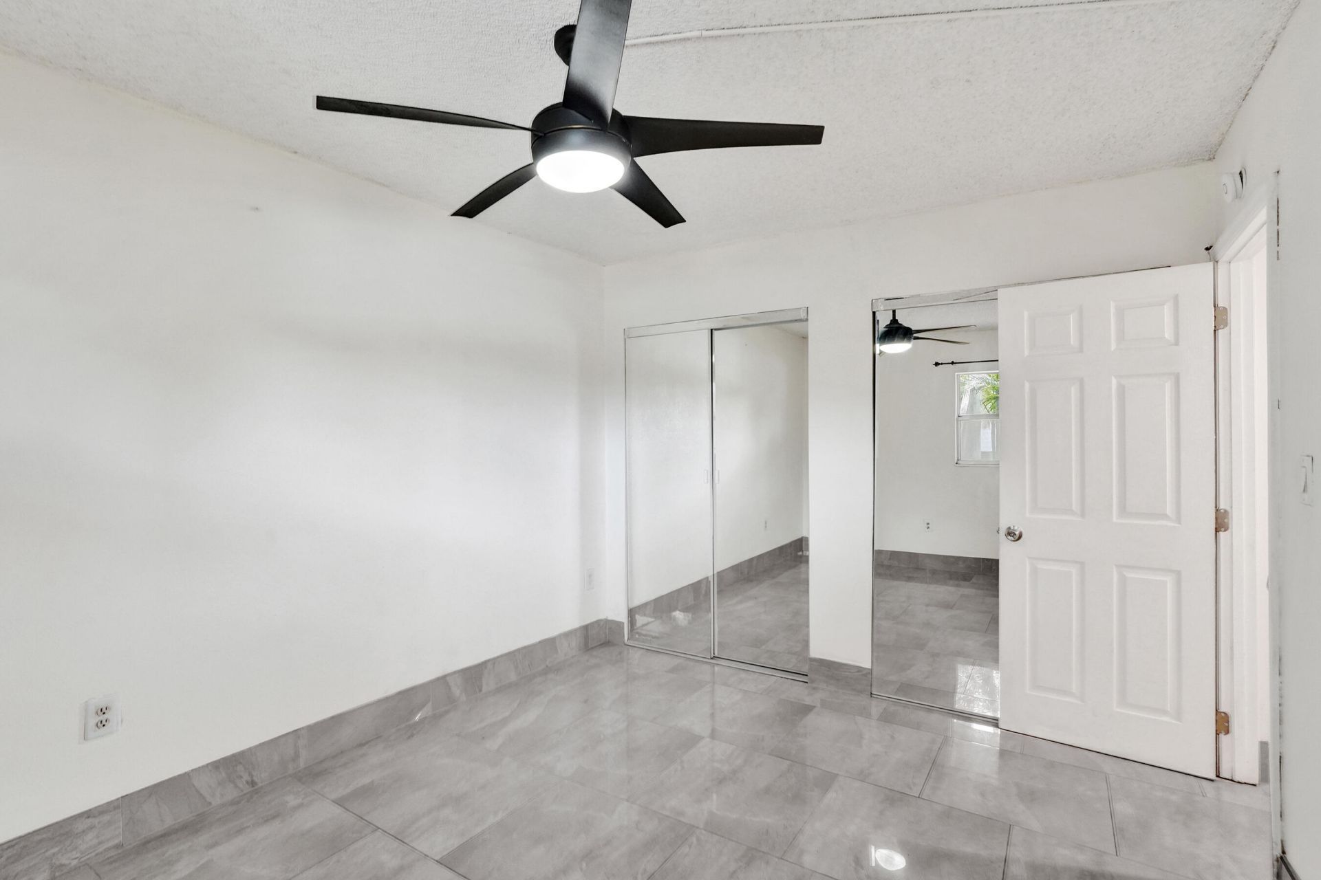 8301 Sands Point Boulevard, Unit S102, Tamarac, FL 33321 Photo