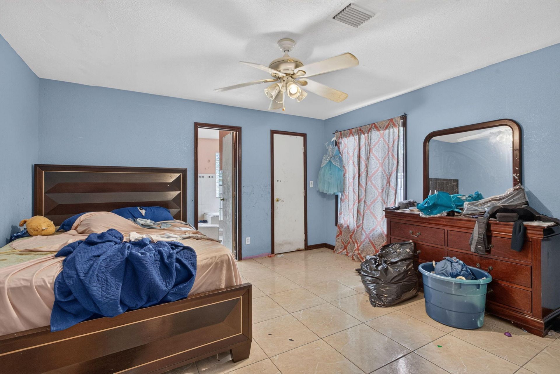 4390 NW 35th Avenue, Lauderdale Lakes, FL 33309 Photo