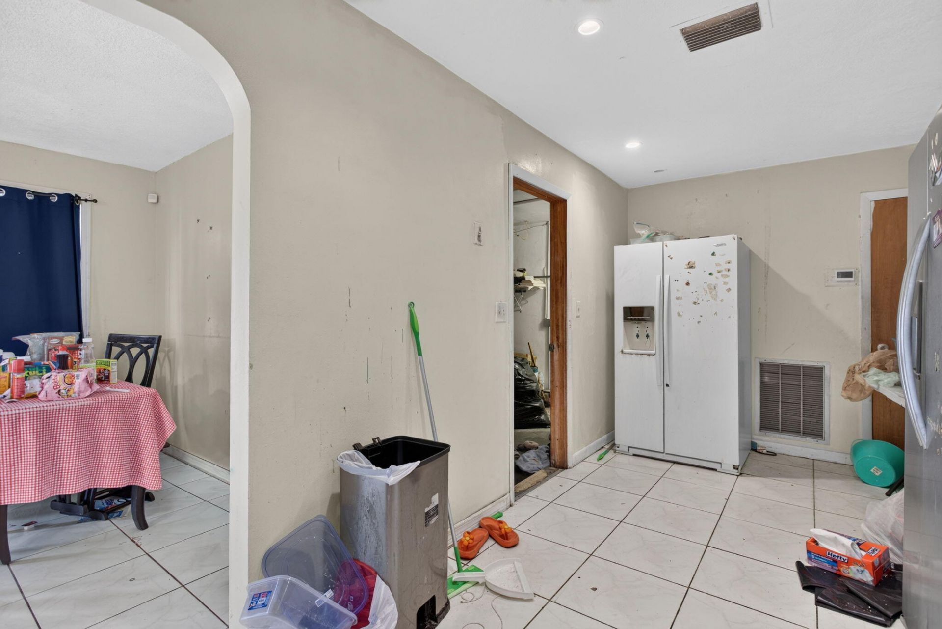 4390 NW 35th Avenue, Lauderdale Lakes, FL 33309 Photo