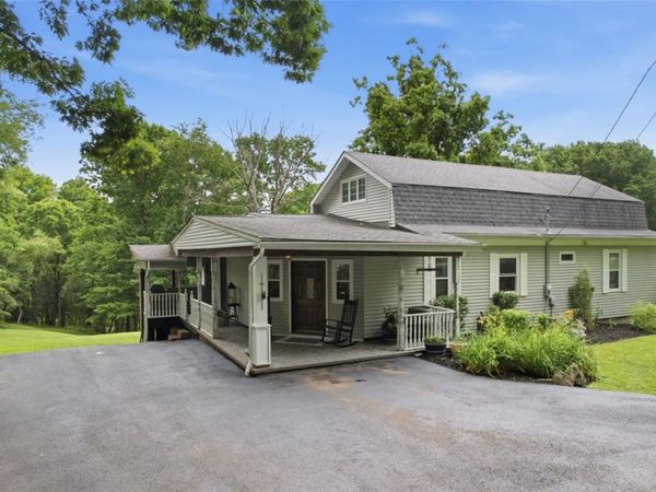 5380 Hardt Rd, Gibsonia, PA 15044