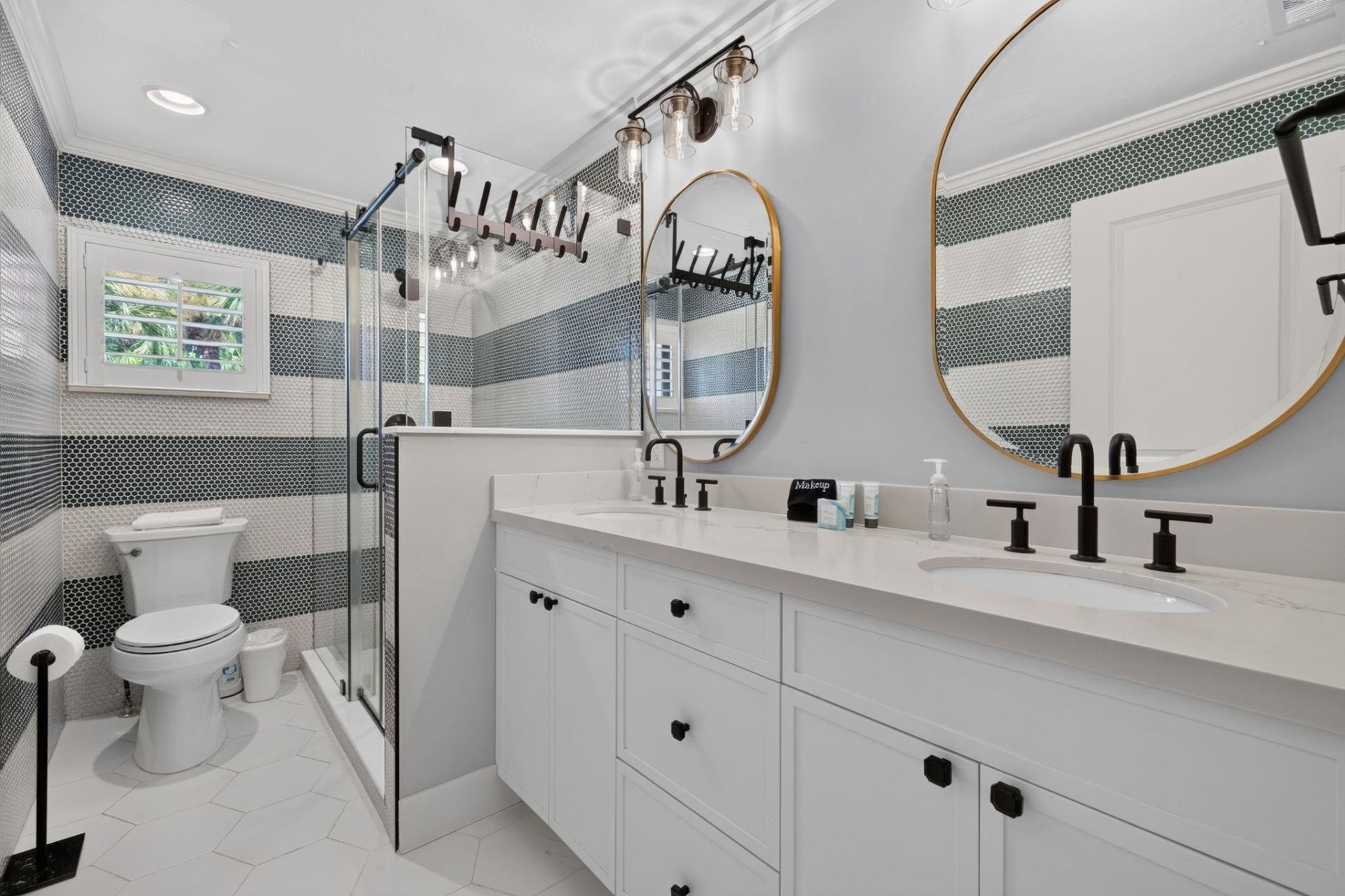 1206 Par View Dr, Sanibel, FL 33957 Photo