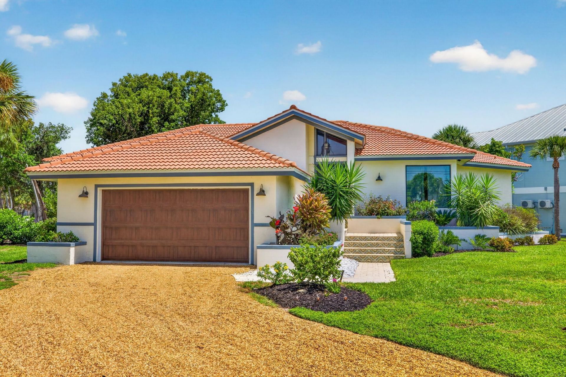 1206 Par View Dr, Sanibel, FL 33957 Photo