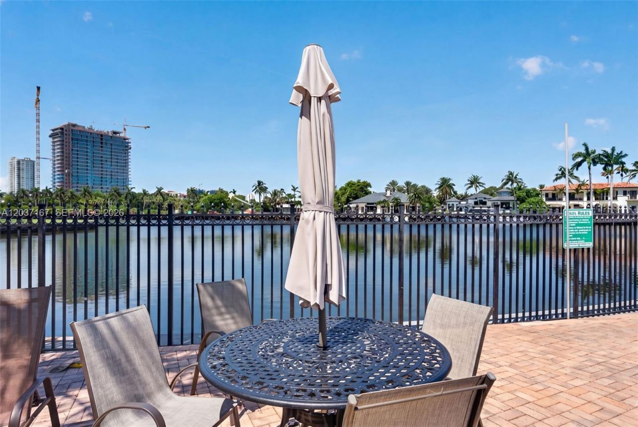 601 Three Islands Blvd , Unit 403, Hallandale Beach, FL 33009 Photo