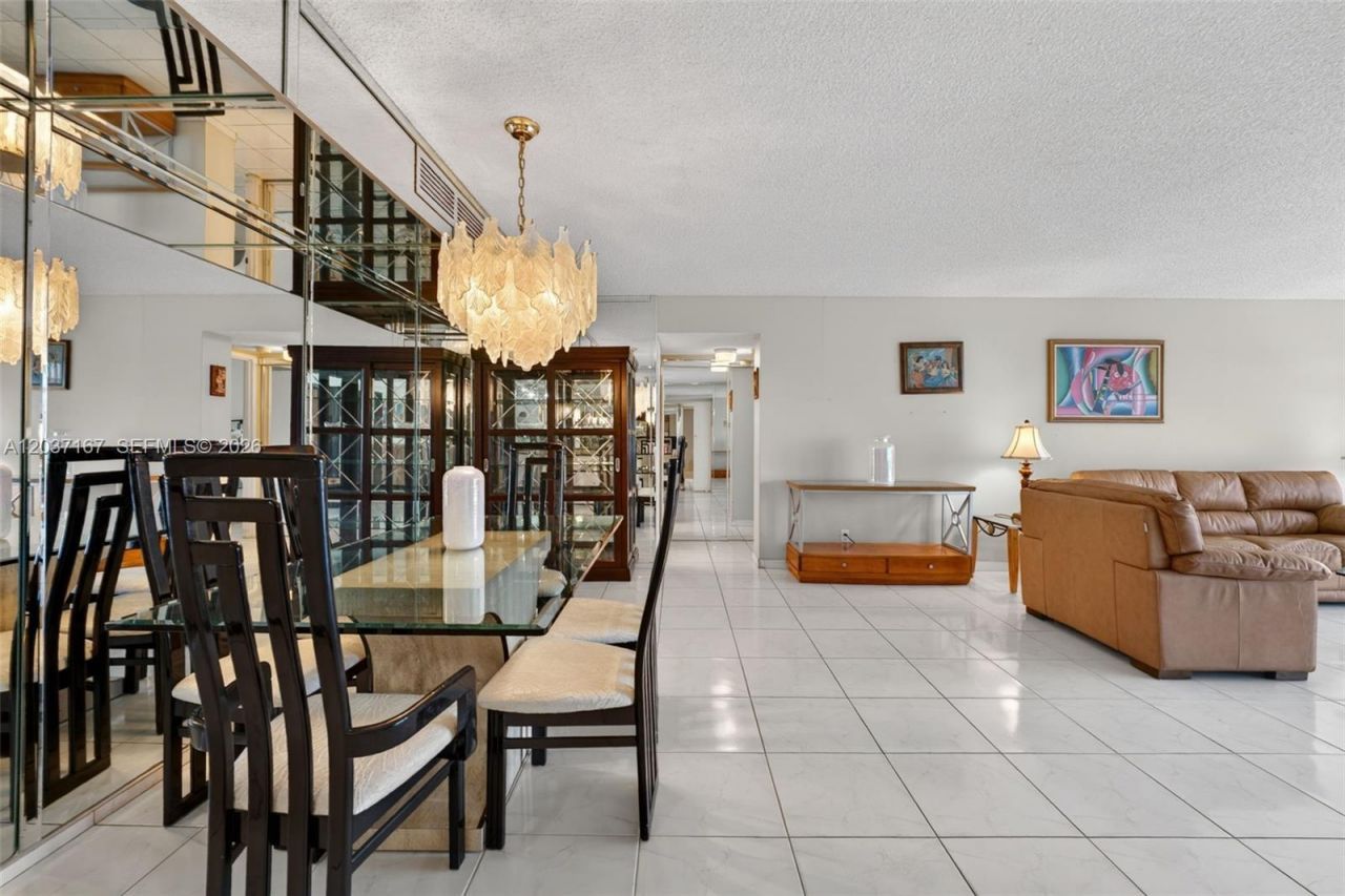 601 Three Islands Blvd , Unit 403, Hallandale Beach, FL 33009 Photo