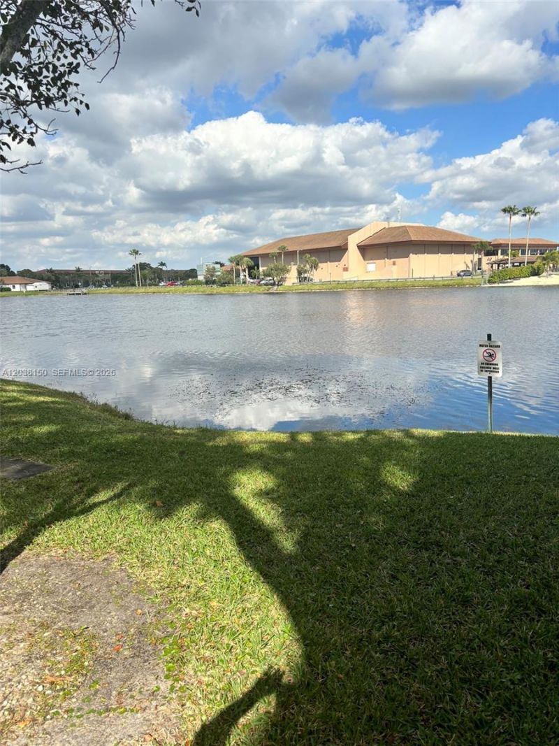 1301 SW 134th Way , Unit 307B, Pembroke Pines, FL 33027 Photo