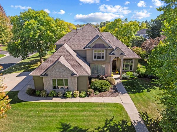 8048 Ranchview Lane N, Maple Grove, MN 55311