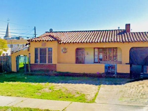 1718 E 113th Street, Los Angeles, CA 90059