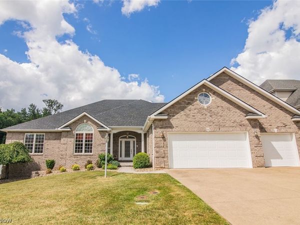 6 Wyndemere Court, Parkersburg, WV 26105