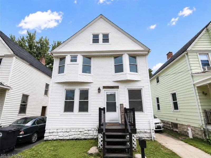 3916 Mapledale Avenue, Cleveland, OH 44109 Photo 1