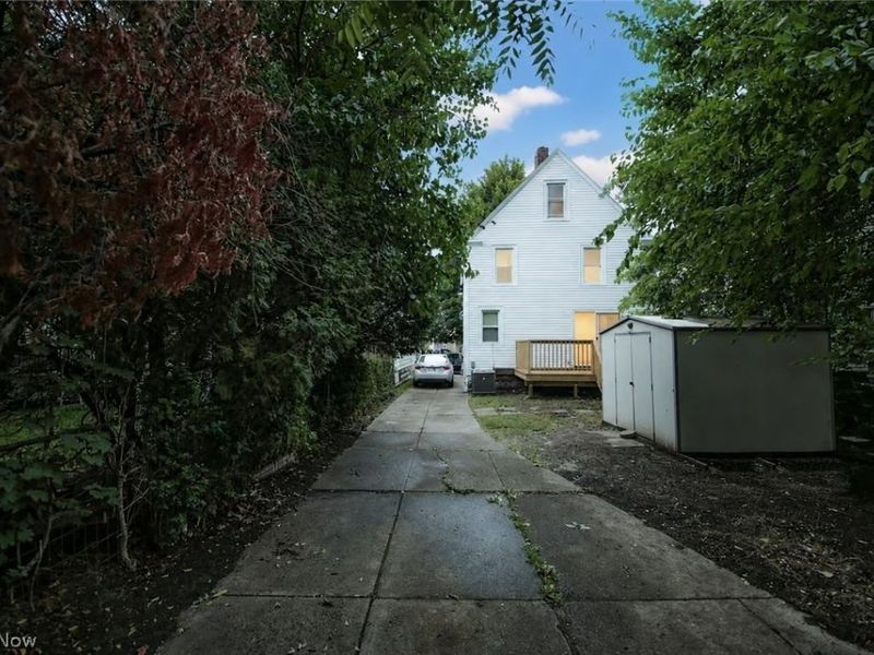3916 Mapledale Avenue, Cleveland, OH 44109 Photo 5