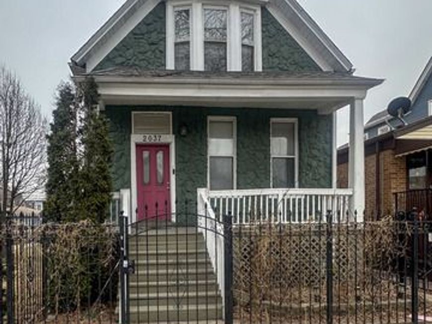 Main Photo