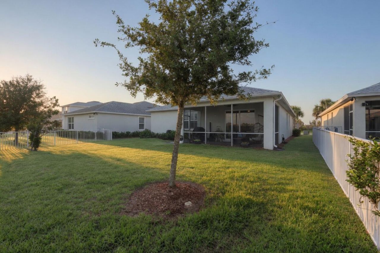 10430 SW Captiva Drive, Port Saint Lucie, FL 34987 Photo