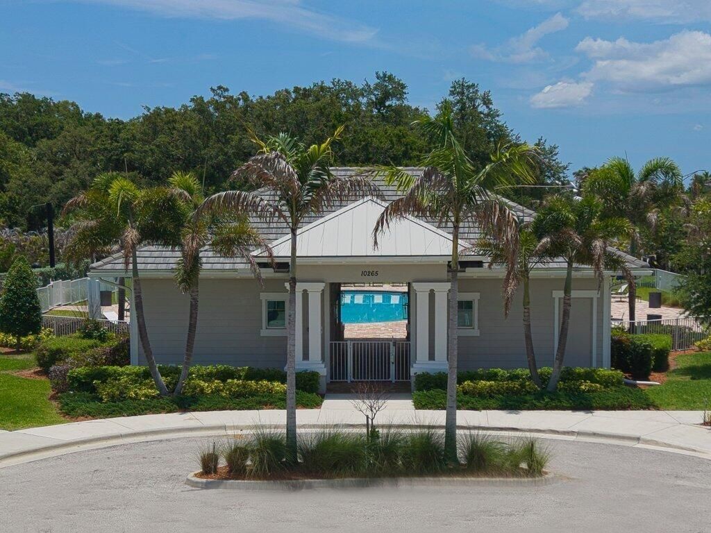 10430 SW Captiva Drive, Port Saint Lucie, FL 34987 Photo