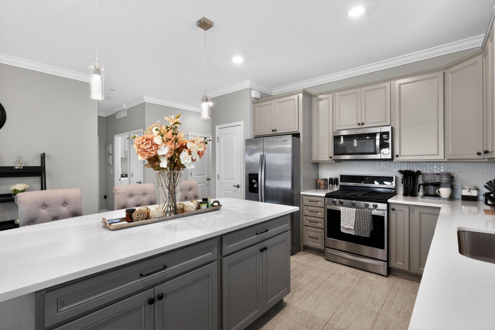 10430 SW Captiva Drive, Port Saint Lucie, FL 34987 Photo