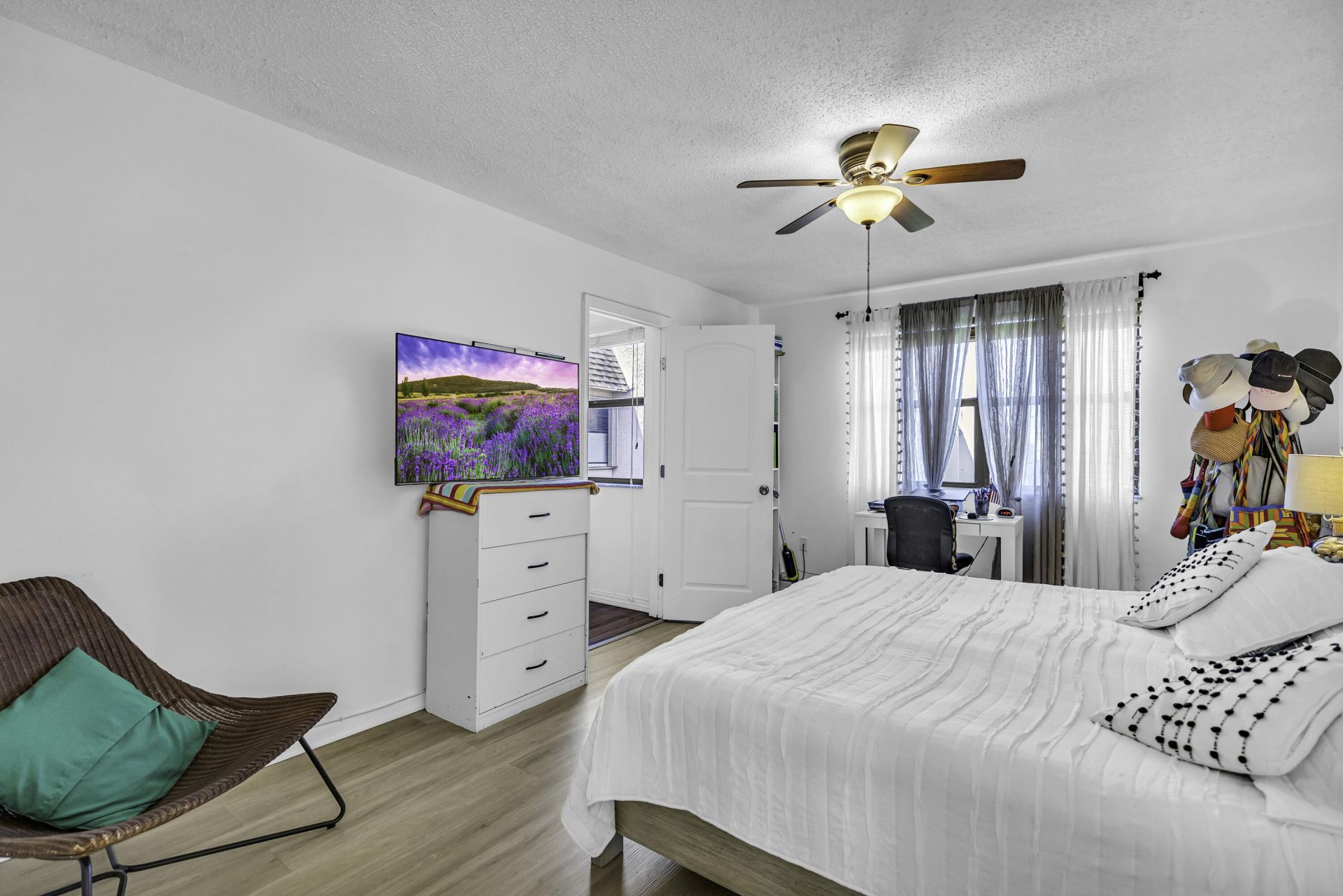 2705 NW 104th Avenue, Unit 406, Sunrise, FL 33322 Photo
