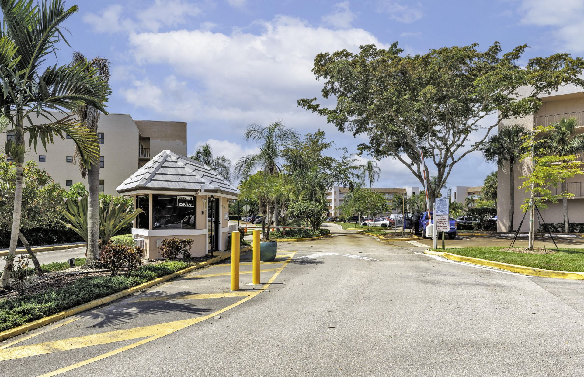 2705 NW 104th Avenue, Unit 406, Sunrise, FL 33322 Photo