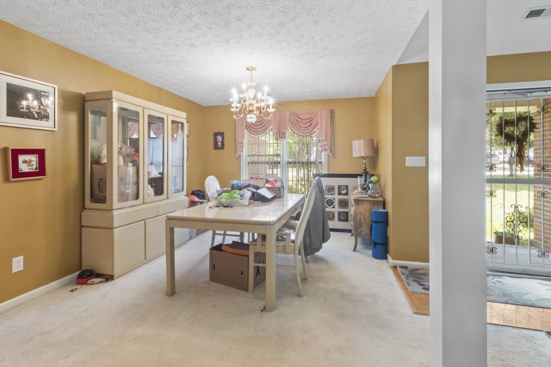619 Blackstone Dr. Photo 18