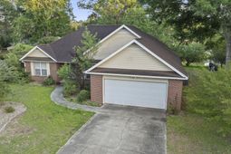 619 Blackstone Dr. photo 4
