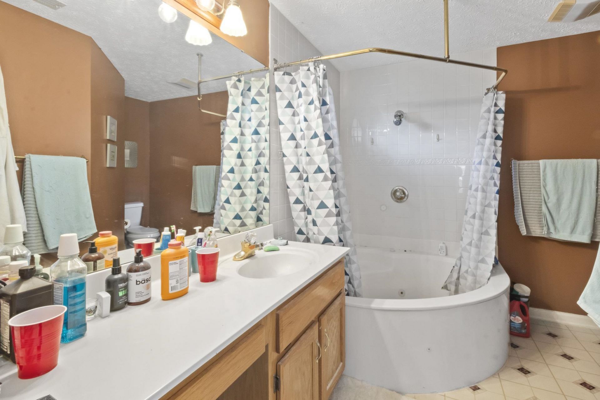 619 Blackstone Dr. Photo 26