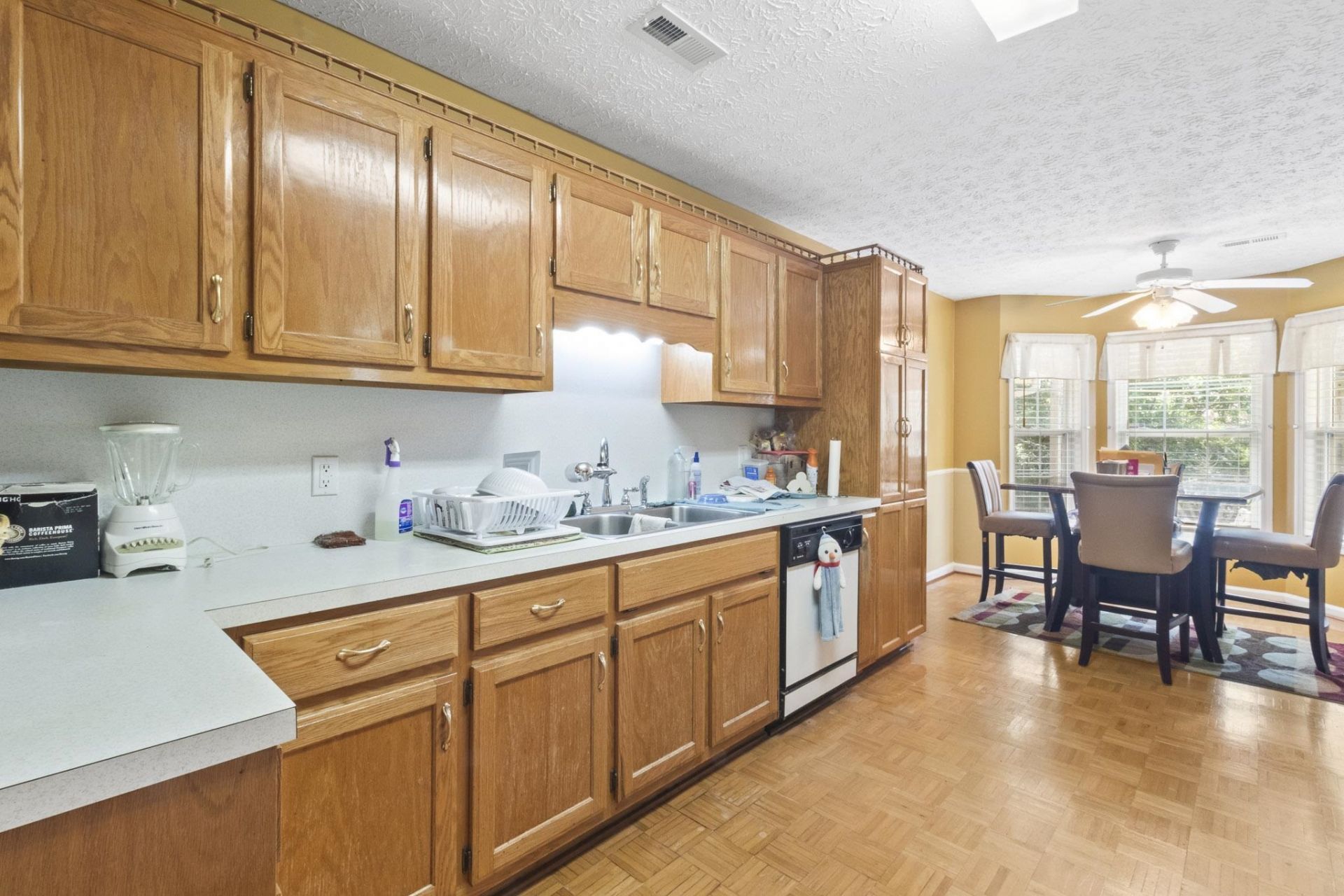 619 Blackstone Dr. Photo 38