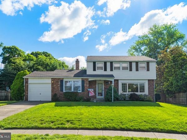 3 LINDEN COURT, TURNERSVILLE, NJ 08012