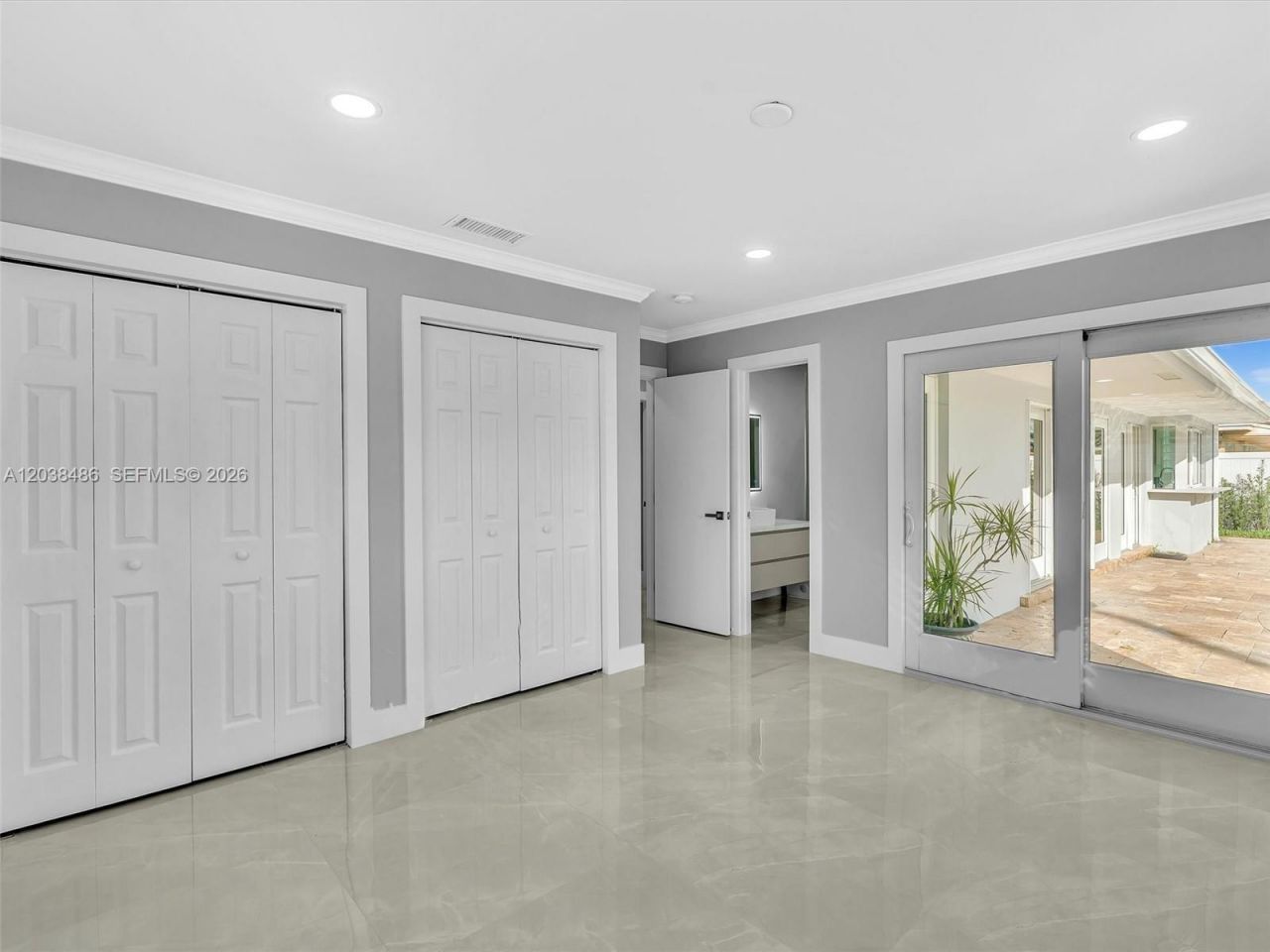 2144 NE 64th St , Fort Lauderdale, FL 33308 Photo