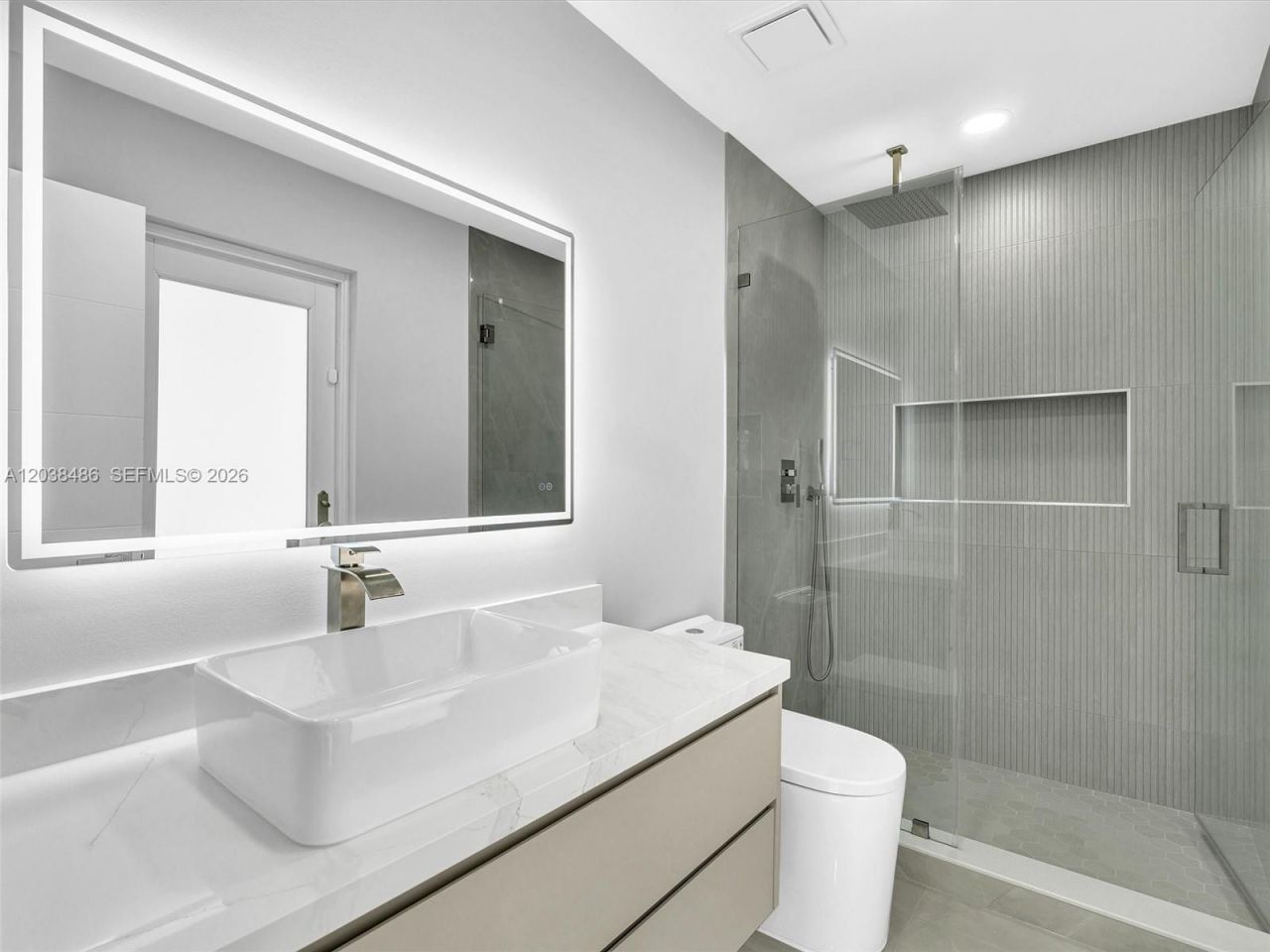 2144 NE 64th St , Fort Lauderdale, FL 33308 Photo