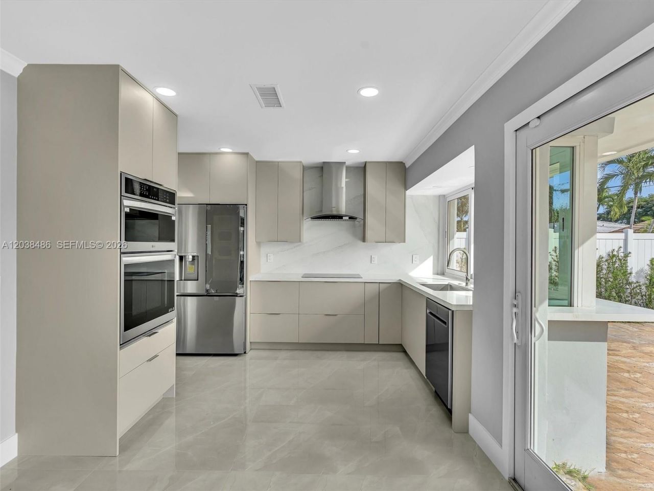 2144 NE 64th St , Fort Lauderdale, FL 33308 Photo
