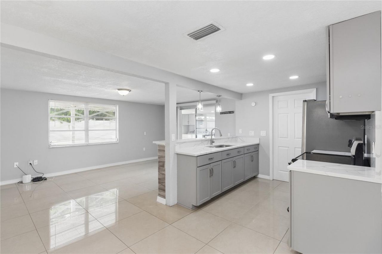 6835 Mesa Verde Street, Port Richey, FL 34668 Photo