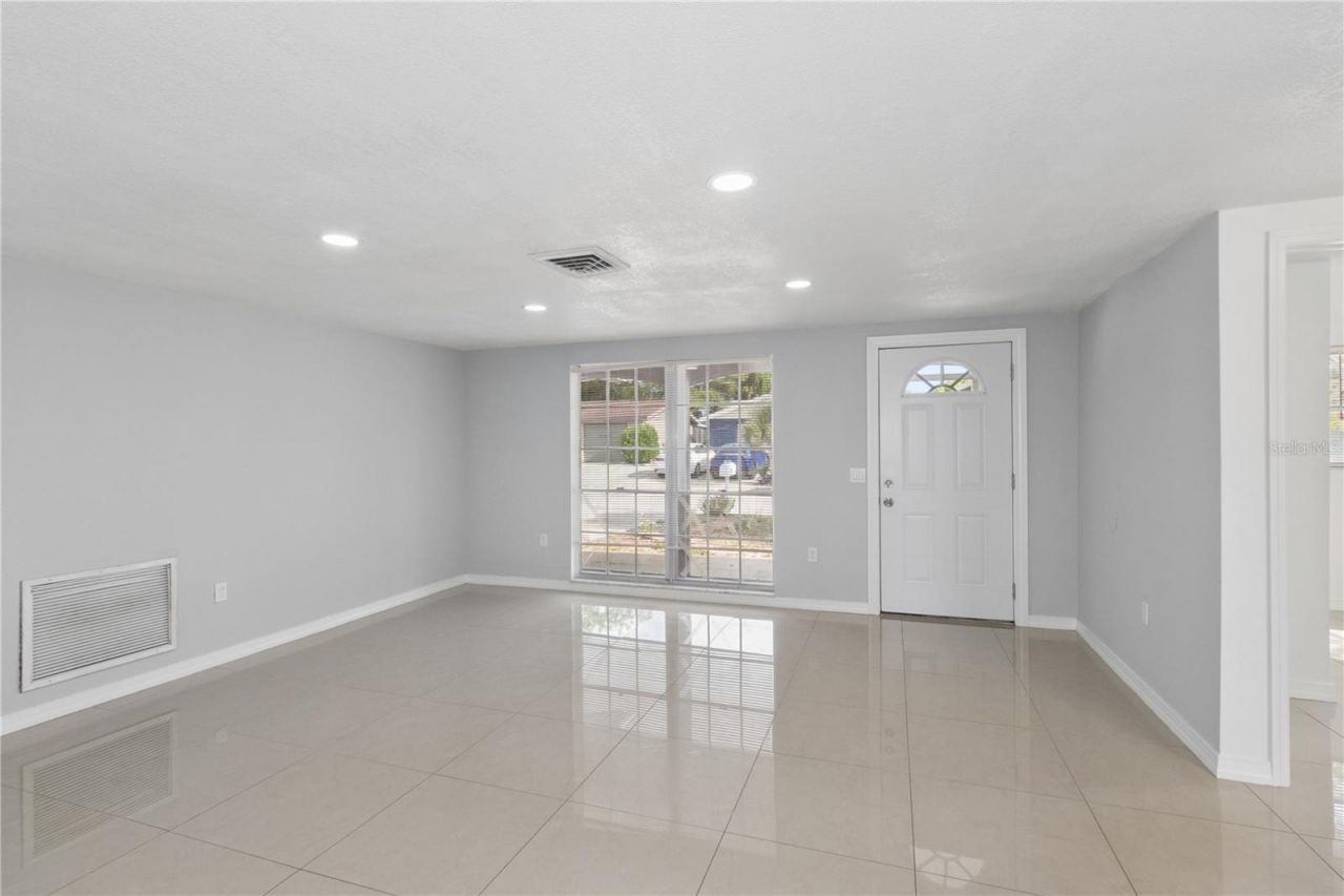 6835 Mesa Verde Street, Port Richey, FL 34668 Photo