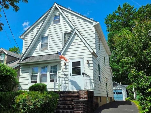 12 Brook Place, BLOOMFIELD, NJ 07003
