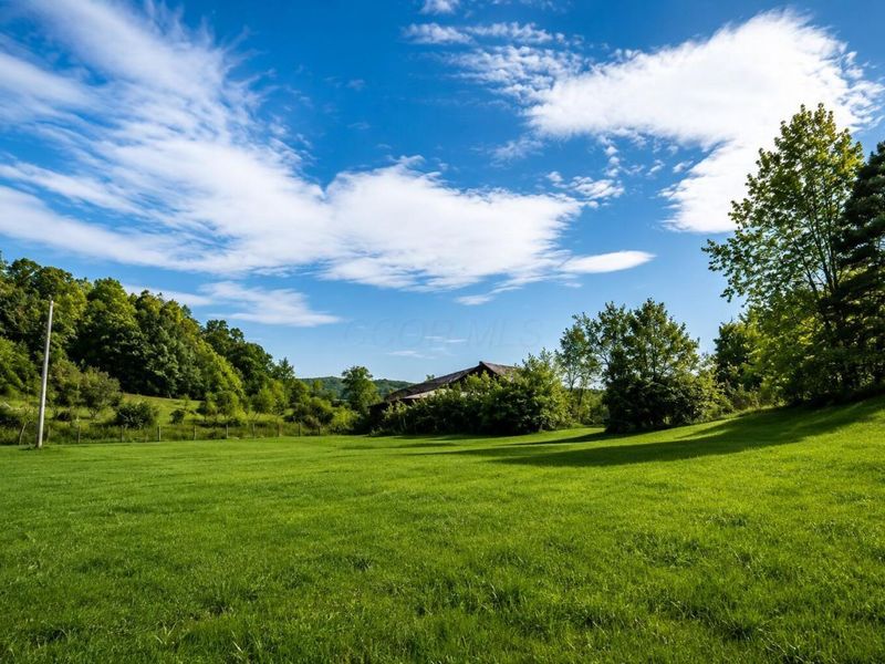 12175 Old Riley Road, Frazeysburg, OH 43822 Photo 1