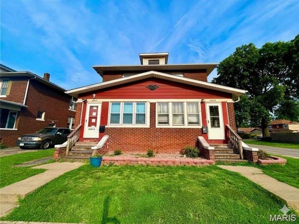 2459 State Street , Granite City, IL 62040