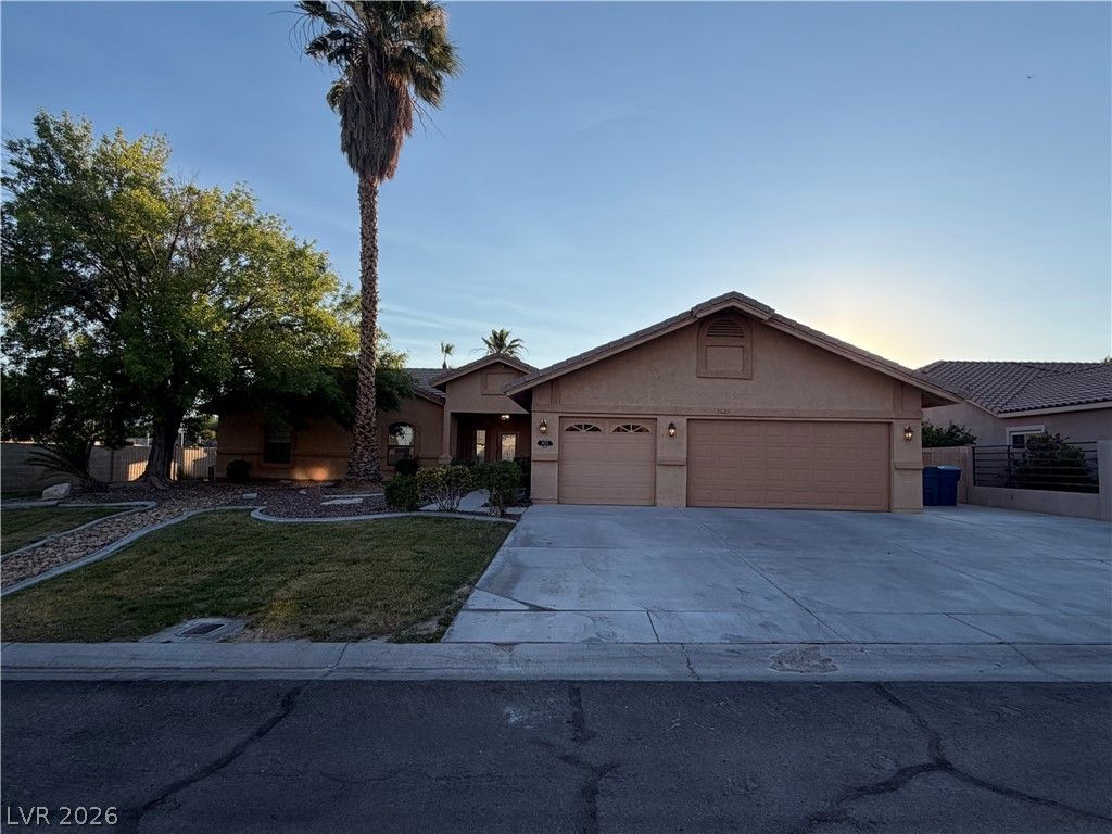 3623 Mooncrest Circle , Las Vegas, NV 89129 Main Photo