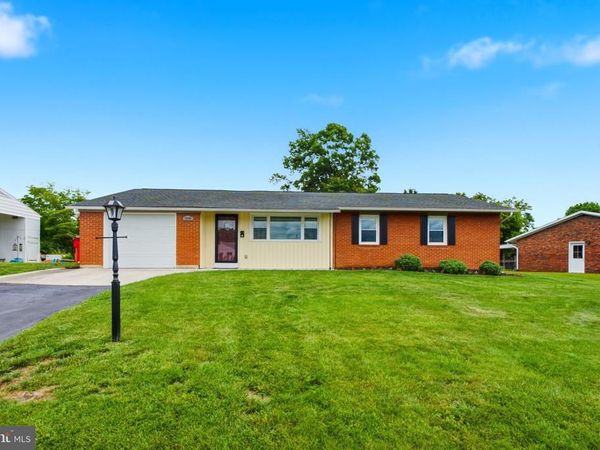 13905 N MEADOW ROAD, HAGERSTOWN, MD 21742