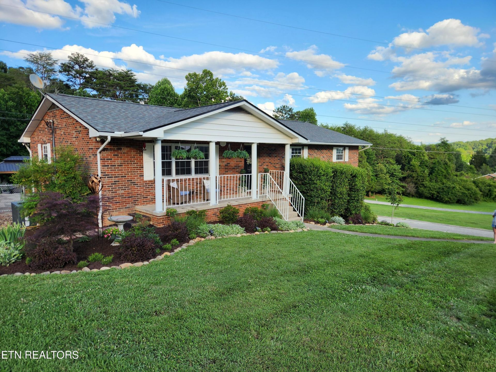 2816 Mary Emily Lane, Knoxville, TN 37924 Main Photo