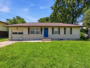 5011 NE 44th Terrace, Kansas City, MO 64117