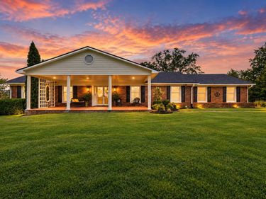 219 Adams Lane, Harrodsburg, KY 40330