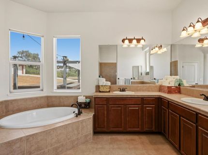 11875 Gidaro Dr, Elk Grove, CA 95624 Photo