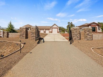 11875 Gidaro Dr, Elk Grove, CA 95624 Photo