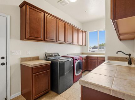 11875 Gidaro Dr, Elk Grove, CA 95624 Photo