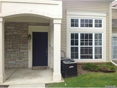 9107 Addington Drive, Commerce Twp, MI 48390