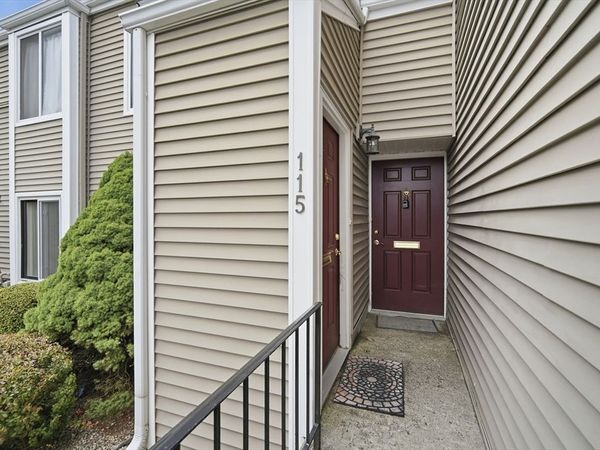 113 Nassau Dr, Unit 113, Springfield, MA 01129