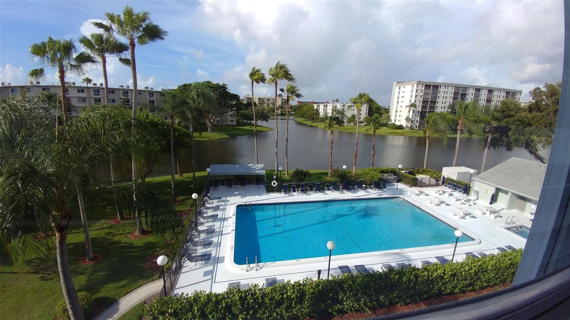 2222 N Cypress Bend, Unit 309, Pompano Beach, FL 33069 Photo